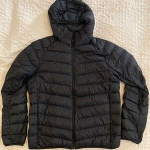 Uniqlo Size Medium Black Down Jacket